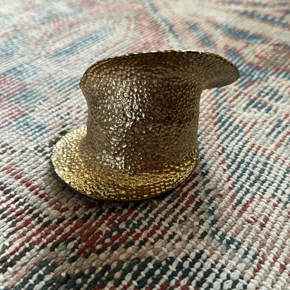 Gold bangle - Picture 3 of 4